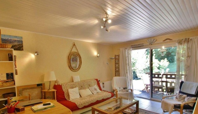 Lovely 2-bedroom apartment with garden, Barcelonnette