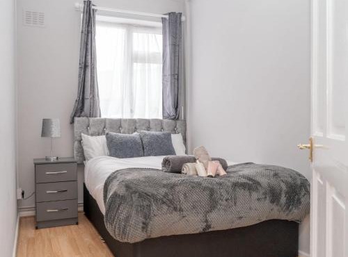 Lovely 2 Bedroom Home Coventry