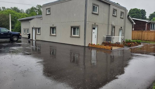 Lovely 2-Bedroom Rental by Georgian Baynclose to national park, Tim Horton, LCBO
