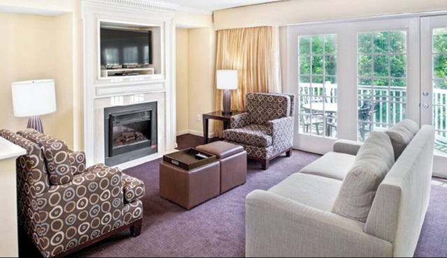 Lovely 2 Bedroom Suite @ Greeinsprings Vacation Resort