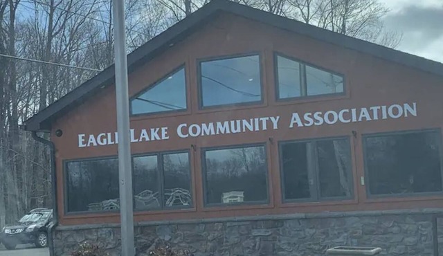 Lovely 2 Bedroom tiny home getaway!