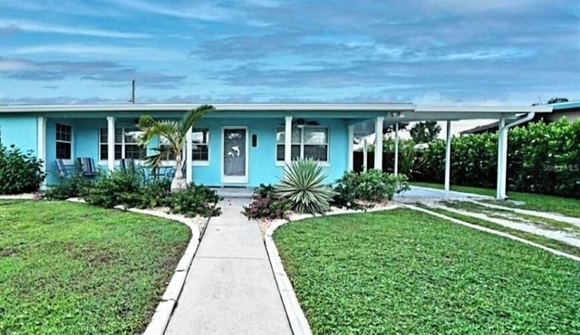 Lovely 2-bedroom house with AC in charming Port Charlotte