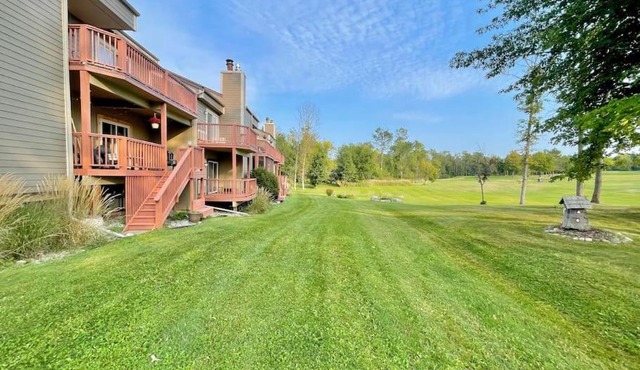 Lovely 2-bedroom villa on The Hills Golf Course