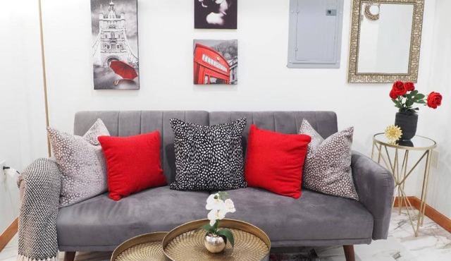 LOVELY 2BEDROOM IN HISTORIC CENTER CITY