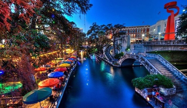 Lovely 2br/2ba Home Near Riverwalk