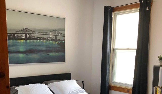 Lovely 3 BDR unit, 5min-metro, 1 min-grocery store