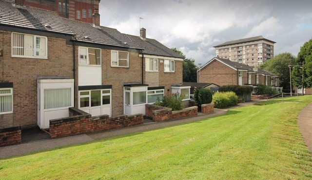 Lovely 3-Bed House in Bolton Greater Manchester