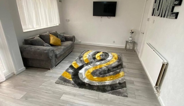 Lovely 3 Bedroom Apartment in the Heart of Hackney