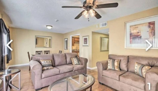 Lovely 3 bedroom condo in forest acres!