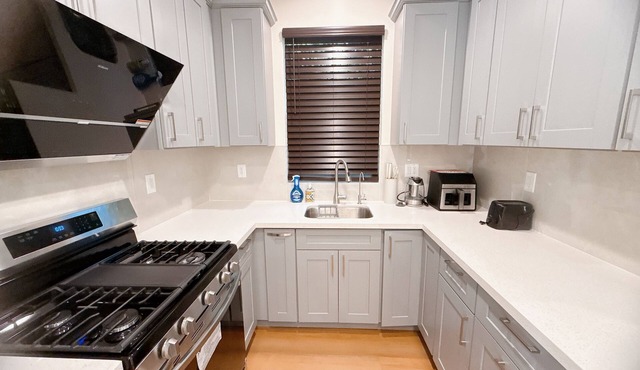Lovely 3-bedroom house with AC in charming San Gabriel