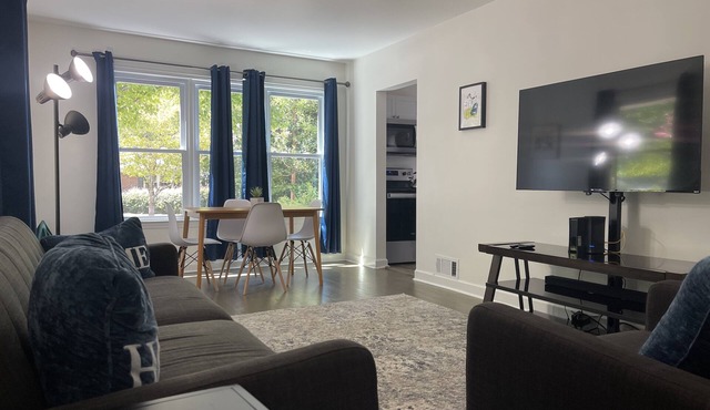Lovely 3 Bedroom Home Near Downtown Greensboronn
