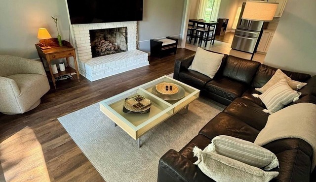 Lovely 3-bedroom house with AC in Athens