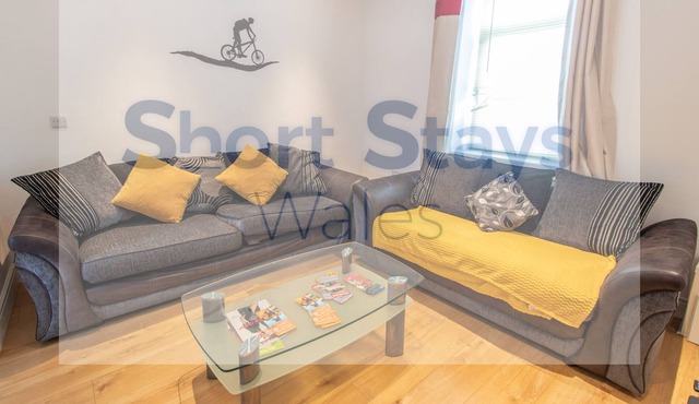 Lovely 3 BR Home Sleeps 7 in the Cross Keys!