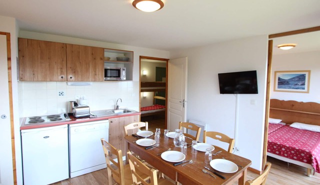 Lovely 35m² Apartment near slopes with terrace