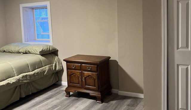 Lovely 3bedroom Apartment w/Fire-pit 5mins away from downtown Chicago