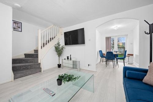 Lovely 3bedroom house, 7mins drive to Manchester City center, Etihad stadium & Coop Live Arena