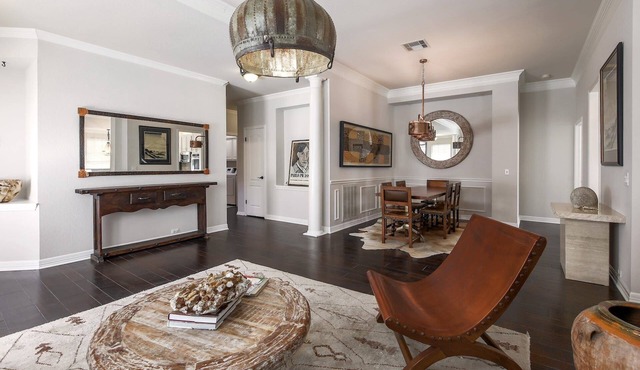 Lovely 4 Bed 2 Bath with Private Backyard Pool!
