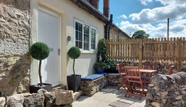 Lovely 4 bed House Sleeping 8 Near Ashbourne