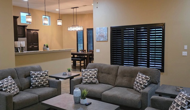 Lovely 4-bedroom House For Big Family in Santa Teresa