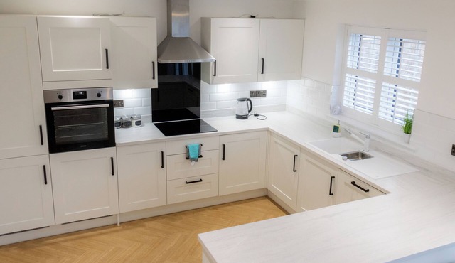 Lovely 4 bedroom house close to Doncaster Racecourse