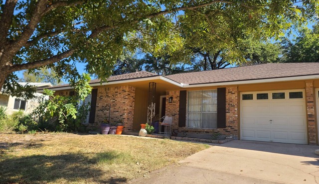 Lovely 4-bedroom house in vibrant Austin neighborhood