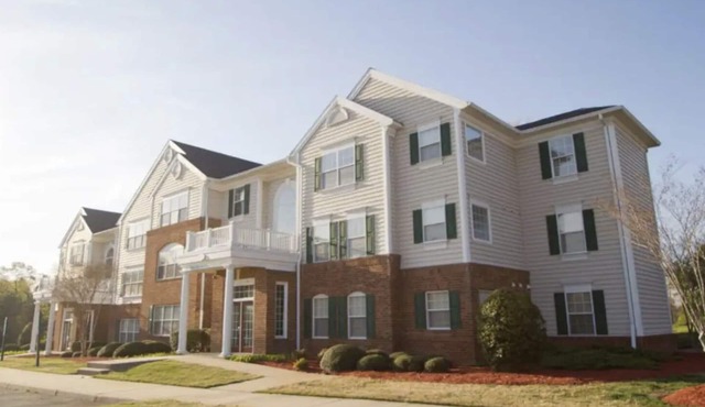 Lovely 4 Bedroom Suite @ Greensprings Vacation Resort