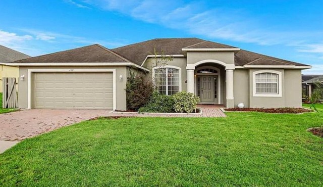 Lovely 5-bed villa in Davenport with WiFi easy drive to Disney & attractions