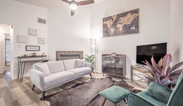 Lovely and modern two bedroom condo