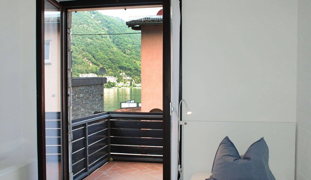 Lovely apartment for 4 people with WIFI, TV, patio and pets allowed