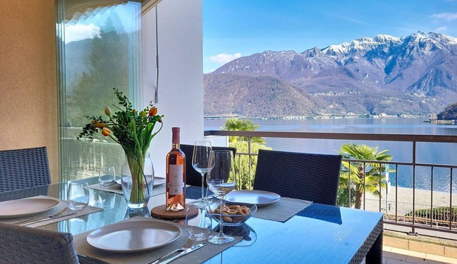Lovely apartment for 4 people with pool, WIFI, TV, terrace and panoramic view