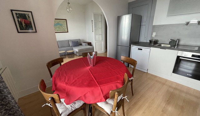 Lovely apartment in Évian-les-Bains, pets allowed