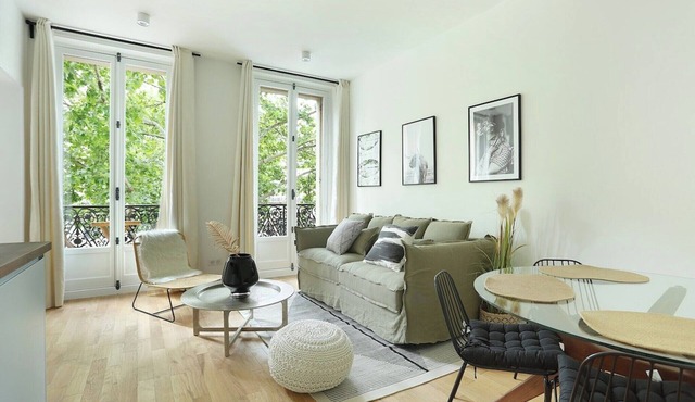 lovely apartment center of Paris