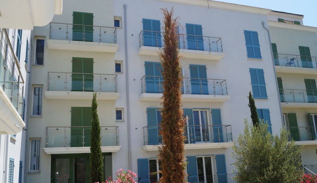 Lovely apartment for 4 guests with A/C, TV, terrace, pets allowed and parking