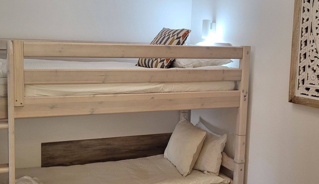 Lovely apartment for 4 people with A/C, pool, WIFI, TV, balcony and panoramic view