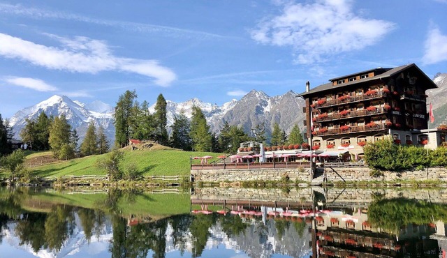 Lovely apartment for 4 people with WIFI, TV, patio and panoramic view