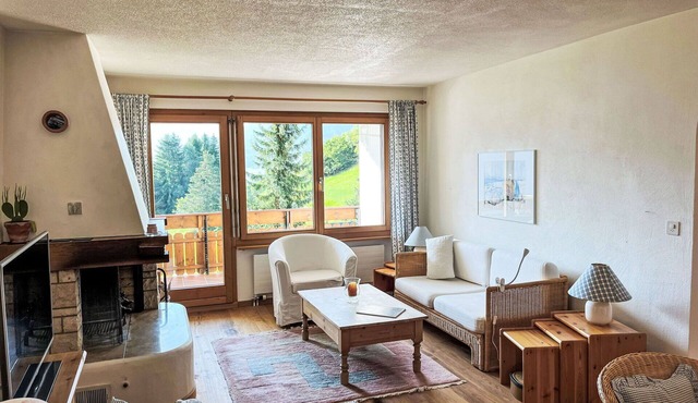 Lovely apartment for 4 guests with pool, WIFI, TV, balcony, pets allowed and panoramic view