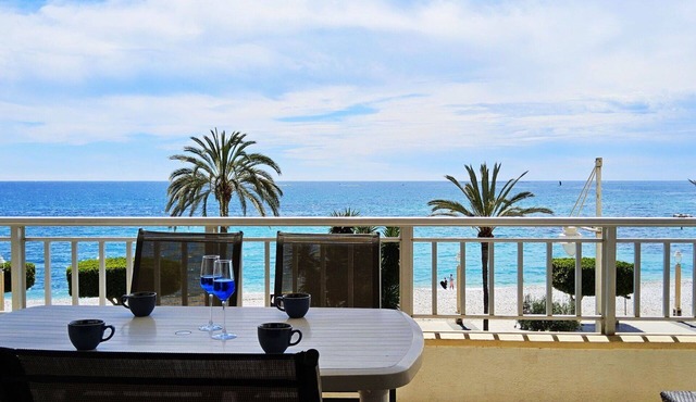 Lovely apartment for 4 guests with A/C, WIFI, TV, terrace and panoramic view