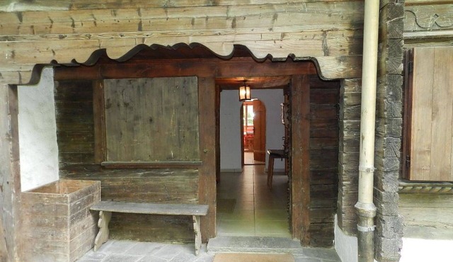 Lovely apartment for 9 guests with WIFI and balcony