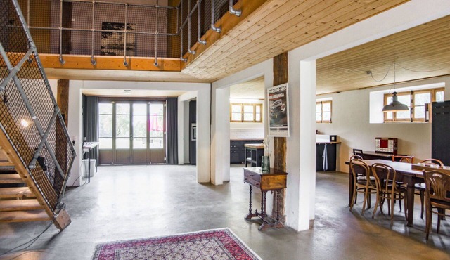 Lovely apartment for 5 guests with WIFI, TV, balcony and parking