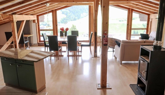Lovely apartment for 7 guests with balcony, panoramic view and parking