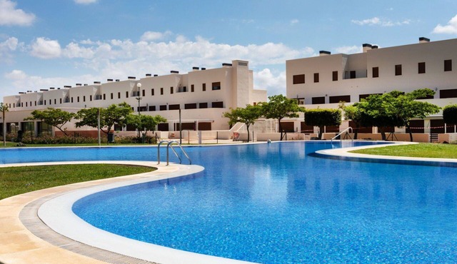 Lovely apartment for 4 people with pool, WIFI, A/C, TV, terrace and parking