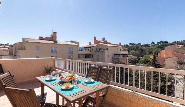 Lovely apartment for 4 people with A/C, WIFI, TV, terrace and panoramic view