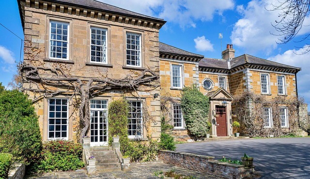 Lovely apartment for 4 guests with pool, WIFI, hot tub and terrace