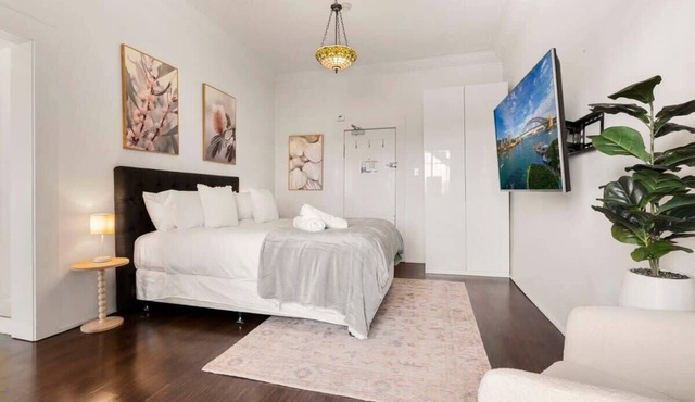 Lovely Apartment in Darlinghurst