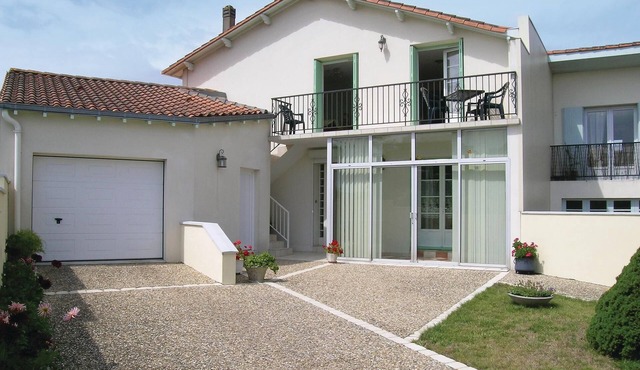 Lovely apartment in Vaux sur Mer