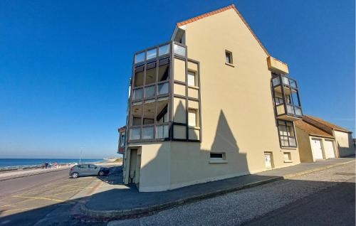 Lovely Apartment In Ambleteuse