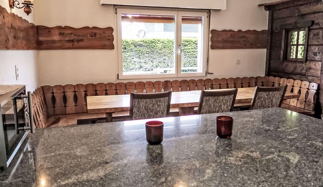 Lovely apartment in villa for 8 guests with WIFI, balcony and panoramic view