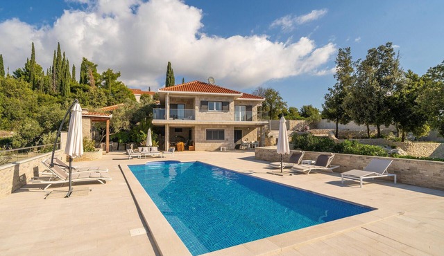 Lovely apartment in Cilipi