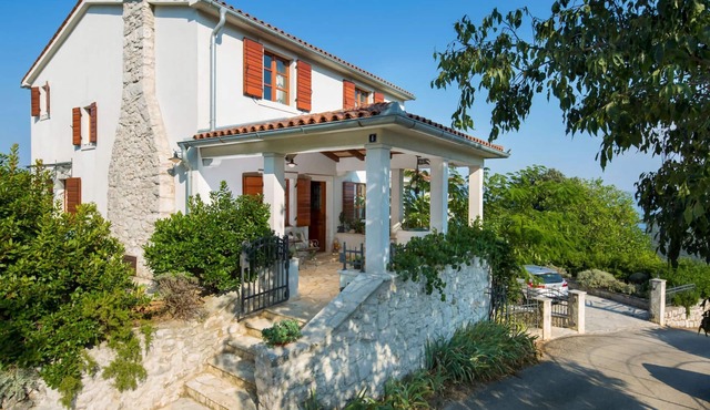 Lovely apartment in Labin