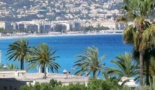 Lovely Apartment in Nice - Book now for great Prices!